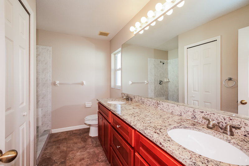 1,740/Mo, 187 Cougar Way Rotonda West, FL 33947 Bathroom View