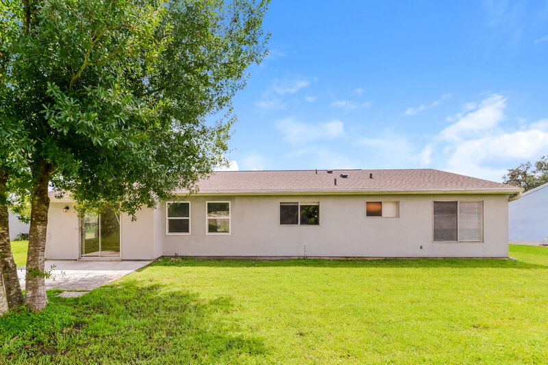 1,670/Mo, 6866 Carovel Ave North Port, FL 34287 Rear View