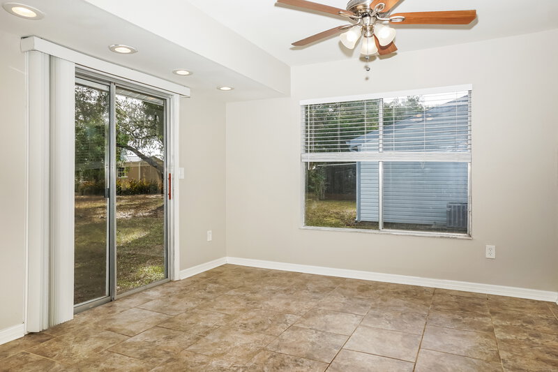 1,740/Mo, 5192 Cambay St North Port, FL 34287 Family Room View