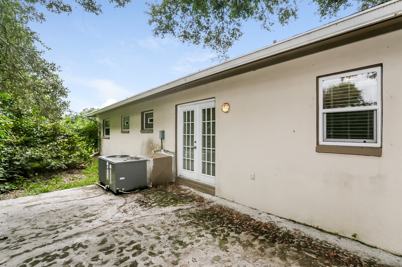1,980/Mo, 12614 5th St Fort Myers, FL 33905 Rear View 2