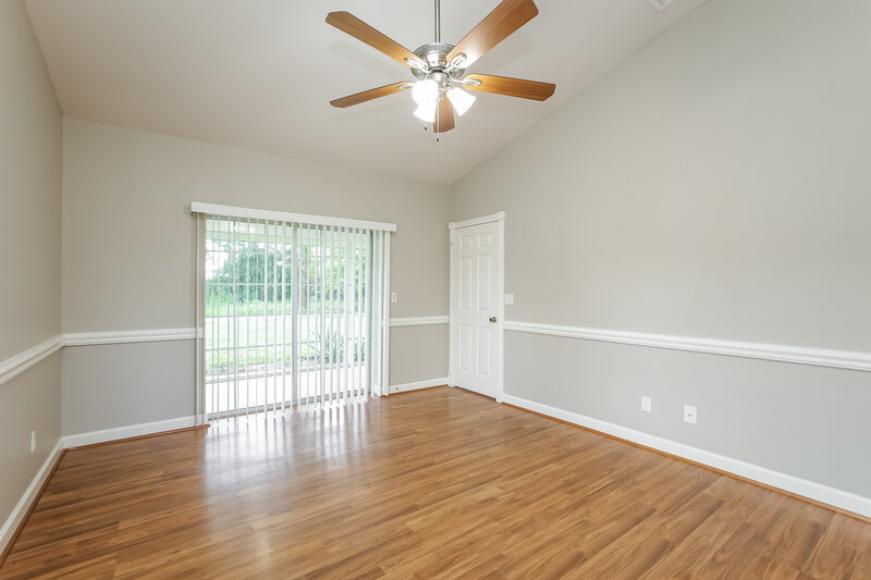 2,225/Mo, 8785 Exeter St Fort Myers, FL 33907 Main Bedroom View
