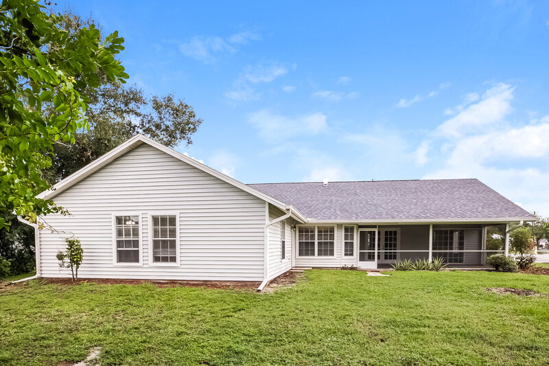 2,225/Mo, 8785 Exeter St Fort Myers, FL 33907 Rear View