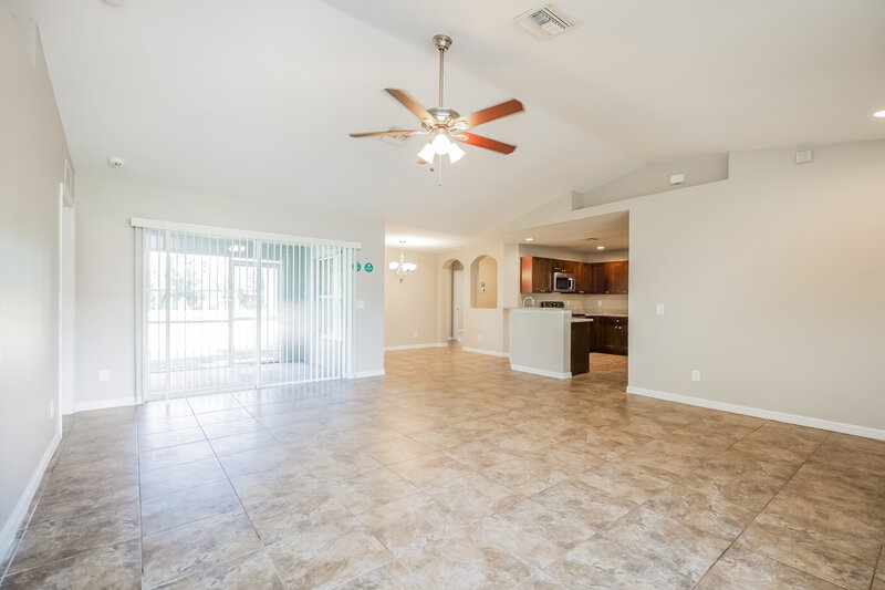 1,840/Mo, 347 Western Ave S Lehigh Acres, FL 33974 Living Room View 2