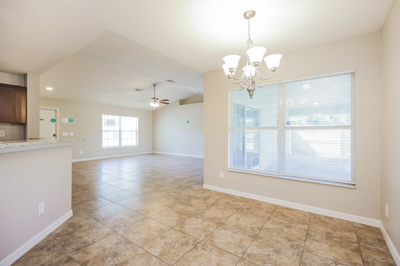 1,840/Mo, 347 Western Ave S Lehigh Acres, FL 33974 Dining Room View 2