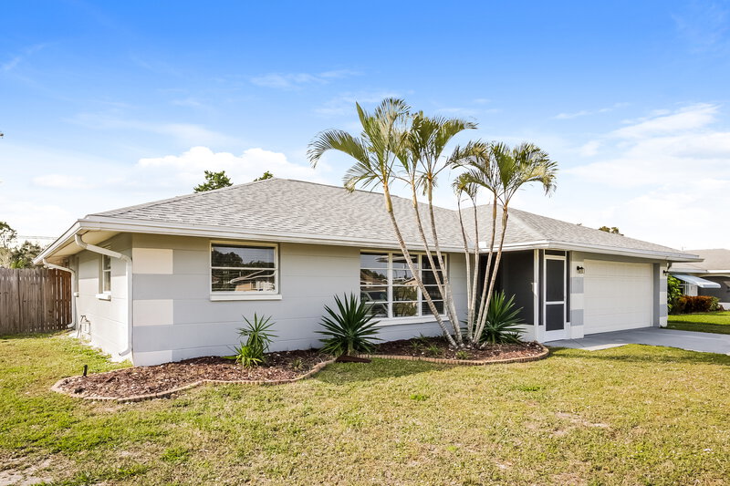 2,180/Mo, 217 Alsace Ave Venice, FL 34293 Front View