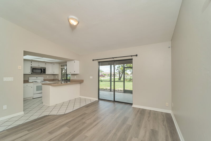 1,790/Mo, 1329 SE 12th ST Cape Coral, FL 33990 Family Room View