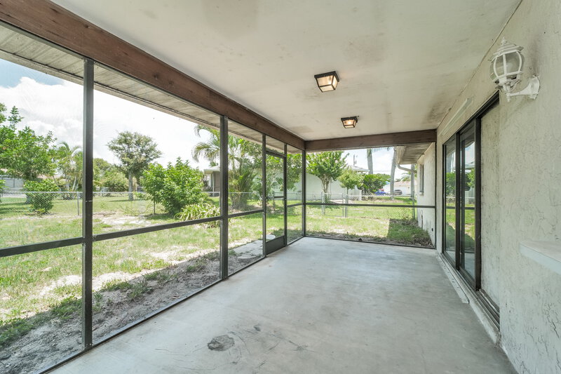 1,790/Mo, 1329 SE 12th ST Cape Coral, FL 33990 Sun Room View