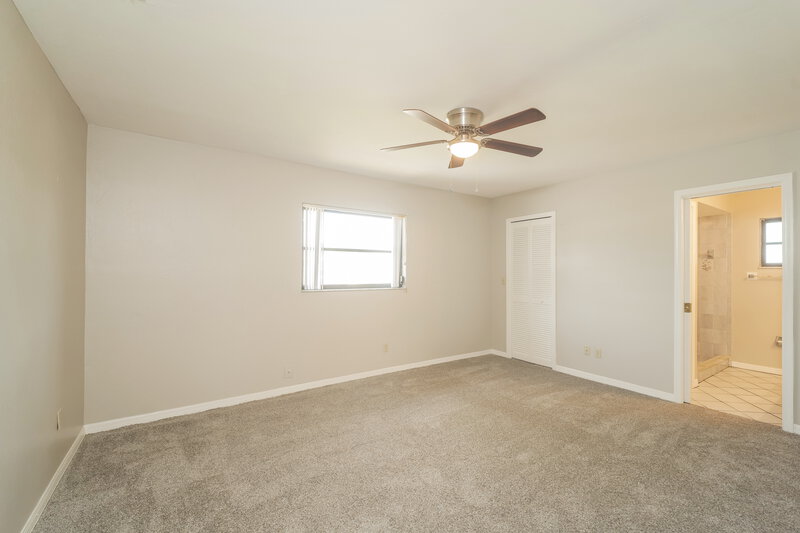 1,790/Mo, 1329 SE 12th ST Cape Coral, FL 33990 Main Bedroom View