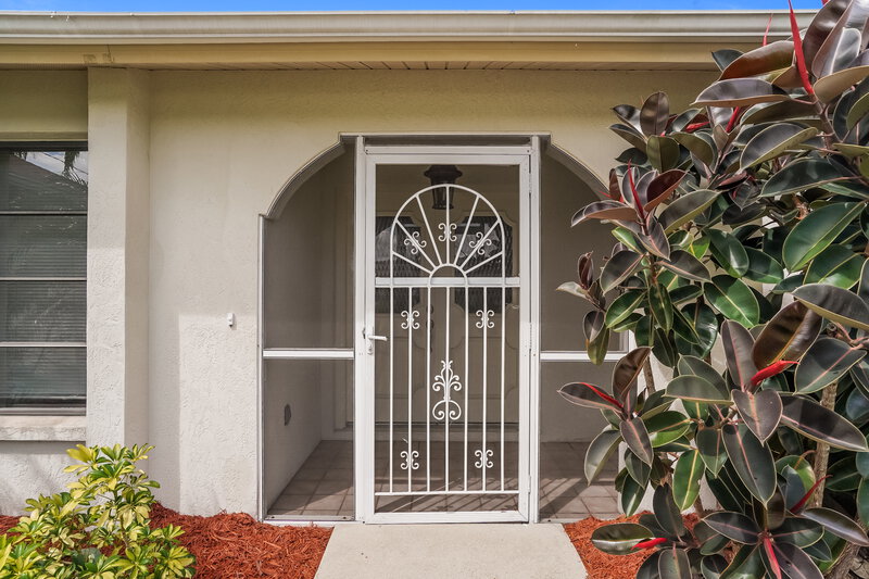 3,450/Mo, 278 Mark Twain Ln Rotonda West, FL 33947 Front Entrance View