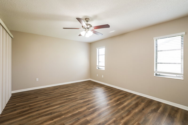 1,840/Mo, 278 Mark Twain Ln Rotonda West, FL 33947 Main Bedroom View