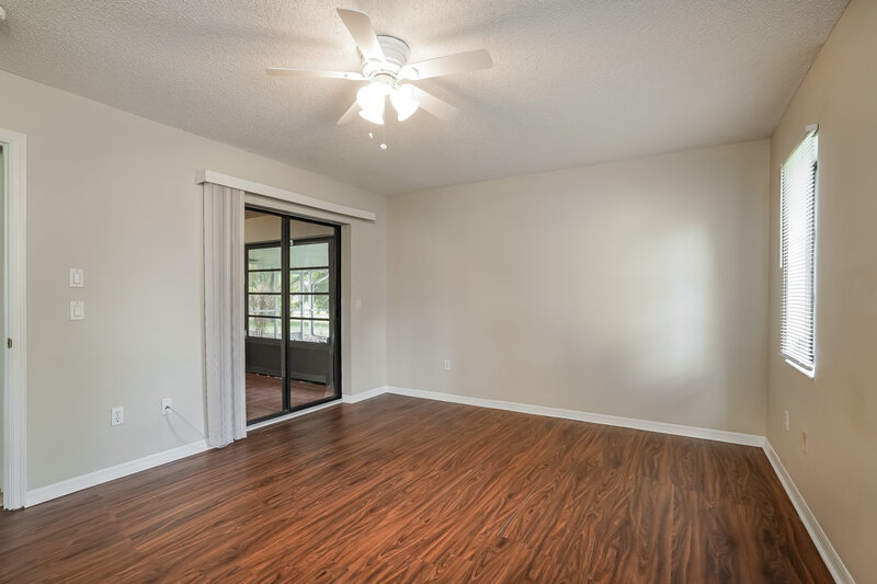 3,450/Mo, 278 Mark Twain Ln Rotonda West, FL 33947 Master Bedroom View 2