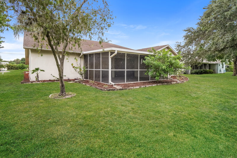 3,450/Mo, 278 Mark Twain Ln Rotonda West, FL 33947 Rear View 2