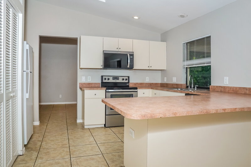 1,460/Mo, 23194 Rye AVE Port Charlotte, FL 33980 Kitchen View