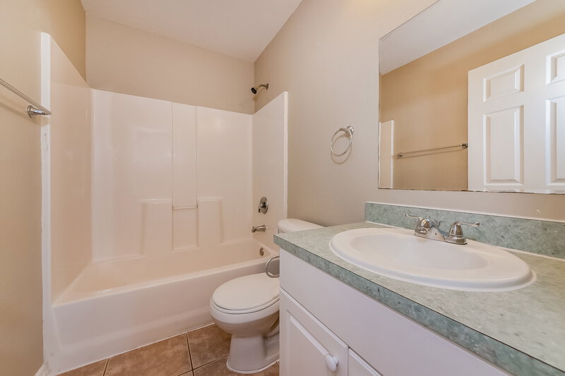 1,795/Mo, 3343 Senlac Lane North Port, FL 34286 Bathroom View