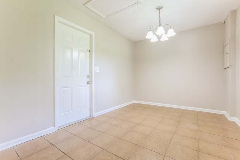 1,715/Mo, 20094 Lorenzo Ave Port Charlotte, FL 33952 Dining Room View