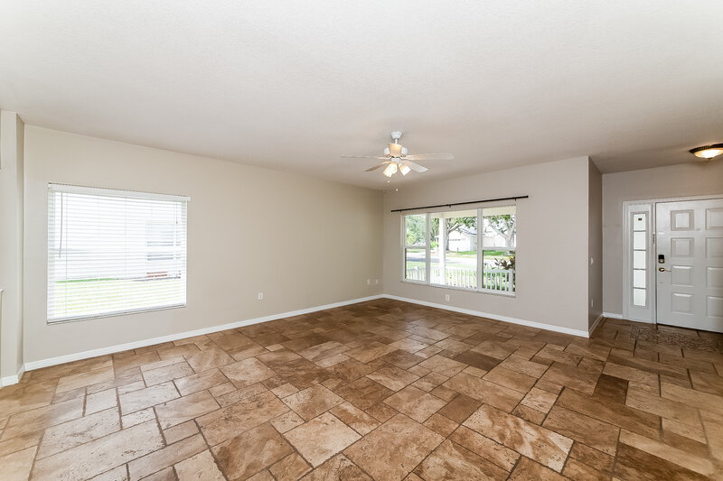 2,470/Mo, 4711 E 69Th Ct Palmetto, FL 34221 Living Room View 2
