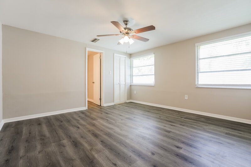 2,880/Mo, 1882 Neptune Drive Englewood, FL 34223 Main Bedroom View