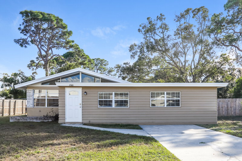 1,960/Mo, 2360 Novus Street Sarasota, FL 34237 External View