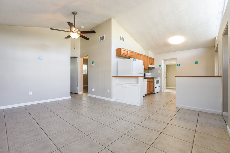 1,960/Mo, 2360 Novus Street Sarasota, FL 34237 Dining Room View