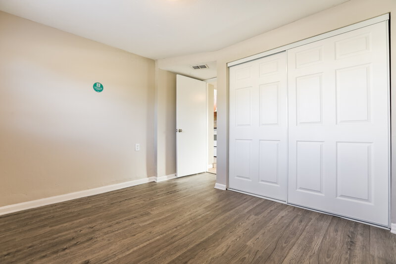 1,960/Mo, 2360 Novus Street Sarasota, FL 34237 Bedroom View 2