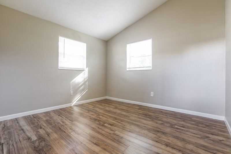 1,960/Mo, 2360 Novus Street Sarasota, FL 34237 Bedroom View 3