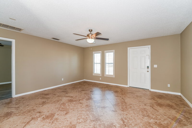 2,450/Mo, 8430 Caloosa Rd Fort Myers, FL 33967 Living Room View 2