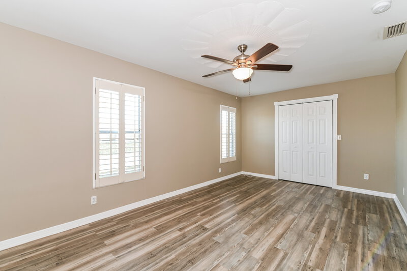 2,450/Mo, 8430 Caloosa Rd Fort Myers, FL 33967 Main Bedroom View 2