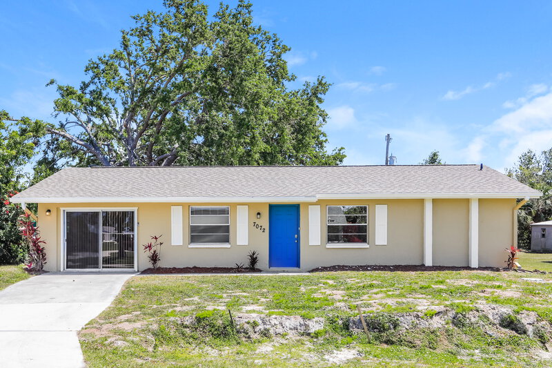1,740/Mo, 7072 Bougainvillea St Englewood, FL 34224 External View