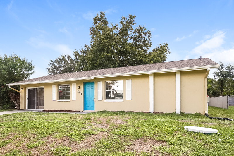 1,540/Mo, 7072 Bougainvillea St Englewood, FL 34224 Front View