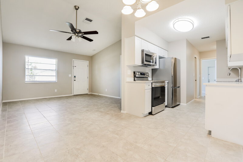 1,850/Mo, 7072 Bougainvillea St Englewood, FL 34224 Dining Room View