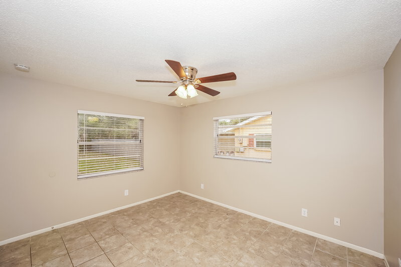 1,540/Mo, 7072 Bougainvillea St Englewood, FL 34224 Main Bedroom View 2
