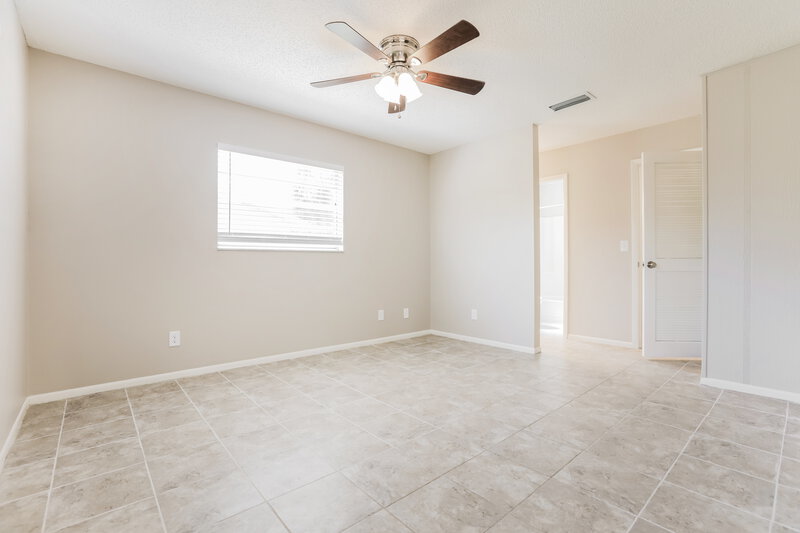 1,850/Mo, 7072 Bougainvillea St Englewood, FL 34224 Main Bedroom View