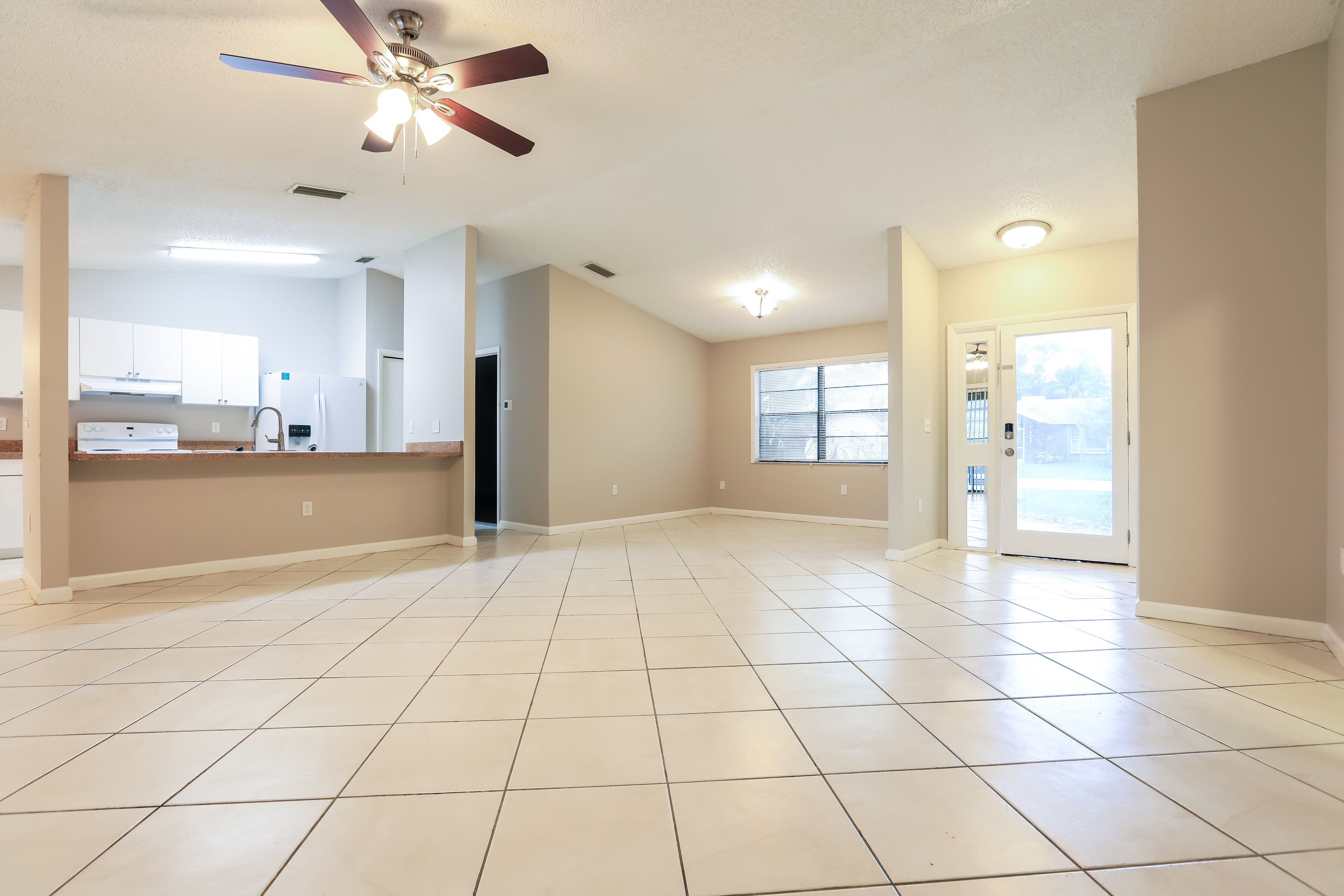 2,480/Mo, 2473 Guthrie Cir Sarasota, FL 34235 Misc View