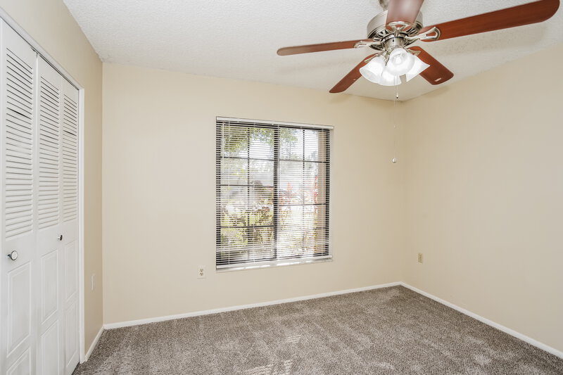 2,295/Mo, 1385 Georgetowne Cir Sarasota, FL 34232 Bedroom View 3