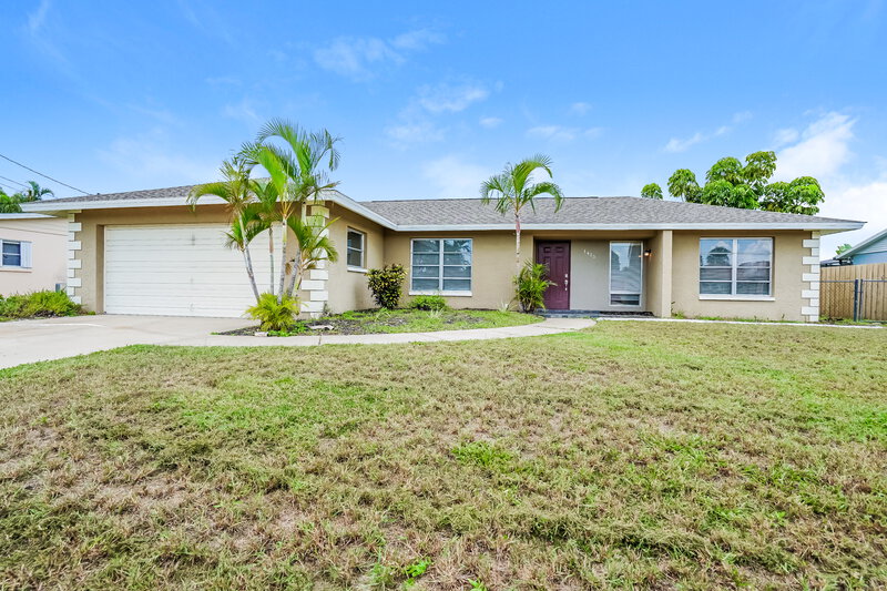 1,690/Mo, 1415 SE 15th ST Cape Coral, FL 33990 External View
