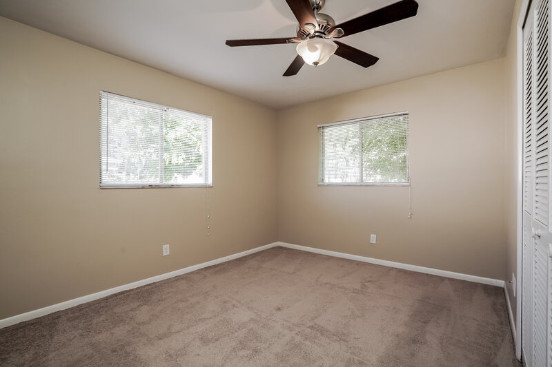 1,690/Mo, 1415 SE 15th ST Cape Coral, FL 33990 Bedroom View 3