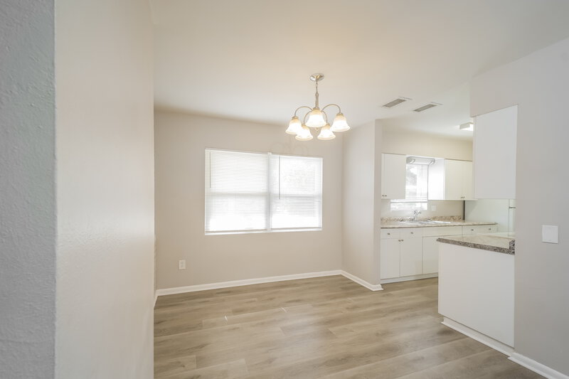 1,745/Mo, 4346 Tufts Ave Fort Myers, FL 33901 Dining Room View