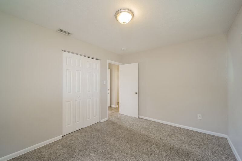 1,745/Mo, 4346 Tufts Ave Fort Myers, FL 33901 Bedroom View 2