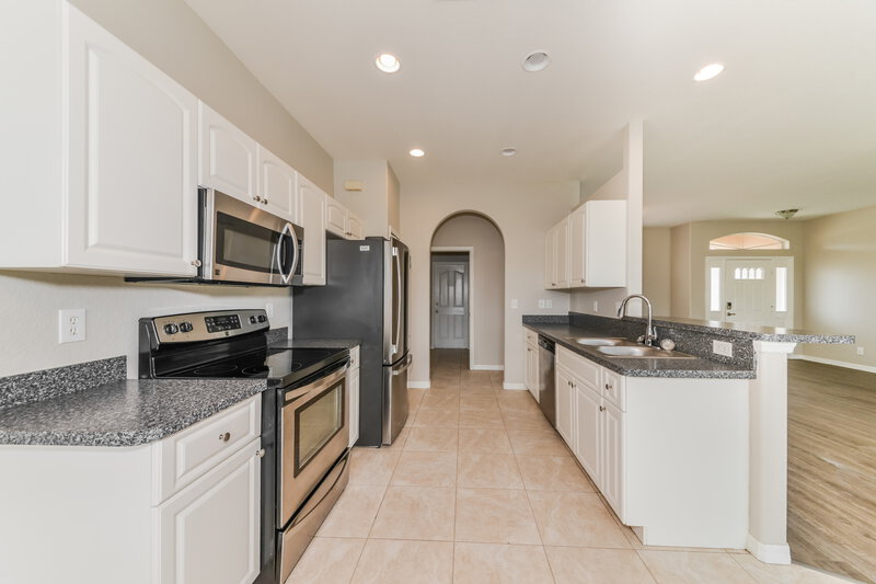 1,720/Mo, 3564 Brownwood Terrace North Port, FL 34286 Kitchen View