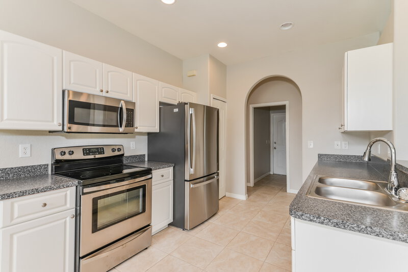 1,720/Mo, 3564 Brownwood Terrace North Port, FL 34286 Kitchen View 2