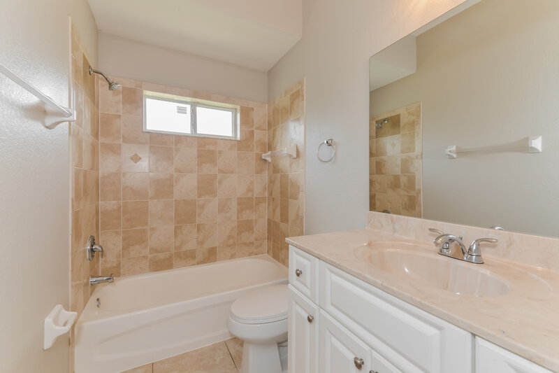 1,720/Mo, 3564 Brownwood Terrace North Port, FL 34286 Bathroom View