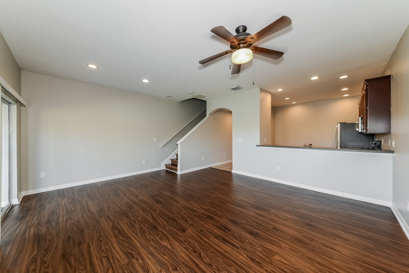 2,525/Mo, 11510 84TH CIR E Unit 102 Parrish, FL 34219 Living Room View 3