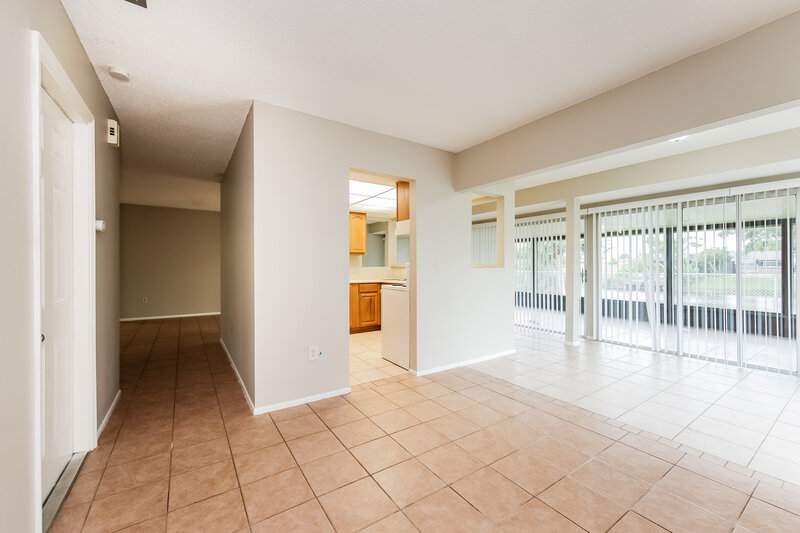 1,615/Mo, 2179 Alton Rd Port Charlotte, FL 33952 Living Room View 4