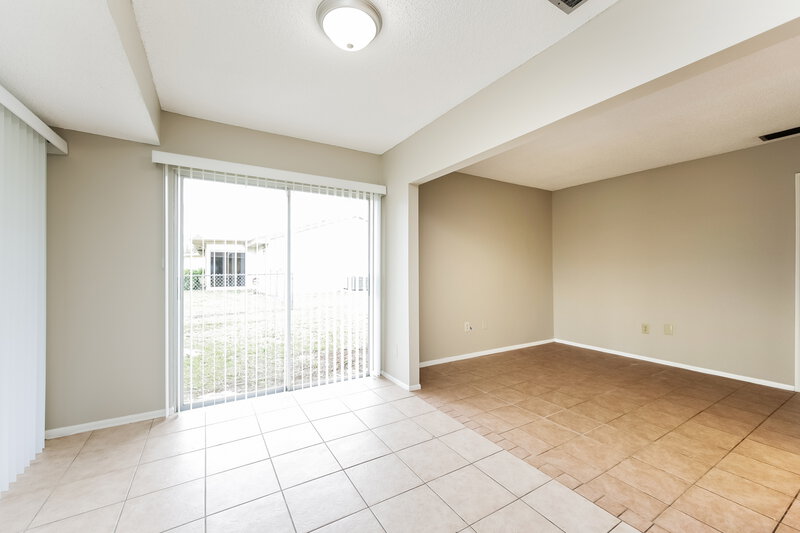 1,615/Mo, 2179 Alton Rd Port Charlotte, FL 33952 Dining Room View