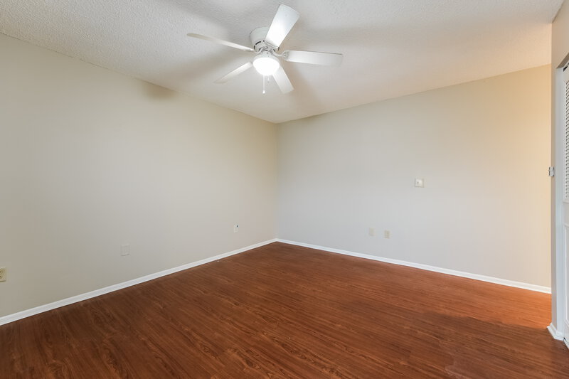 1,615/Mo, 2179 Alton Rd Port Charlotte, FL 33952 Main Bedroom View 2