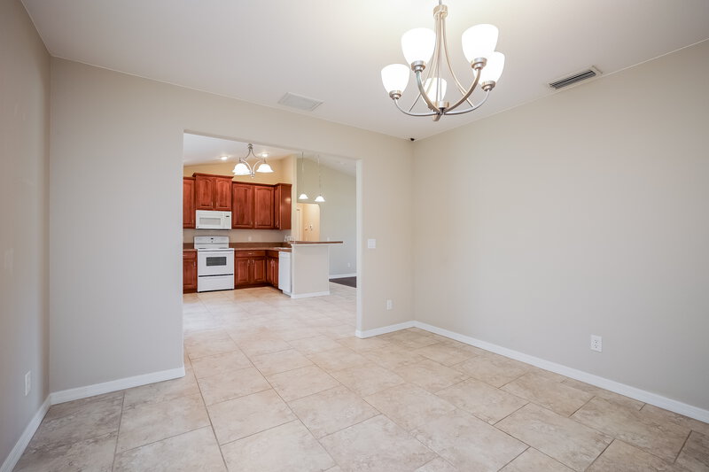 1,605/Mo, 3896 Ragen St North Port, FL 34287 Dining Room View 3