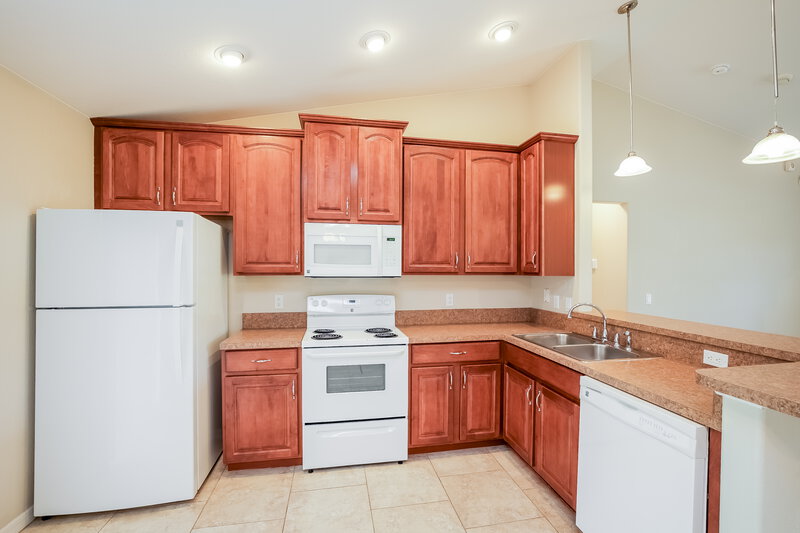 1,605/Mo, 3896 Ragen St North Port, FL 34287 Kitchen View