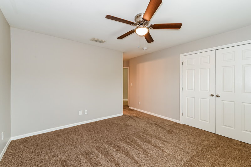 1,630/Mo, 736 Jack Ave S Lehigh Acres, FL 33973 Main Bedroom View