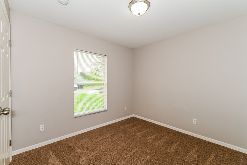 1,630/Mo, 736 Jack Ave S Lehigh Acres, FL 33973 Bedroom View 2