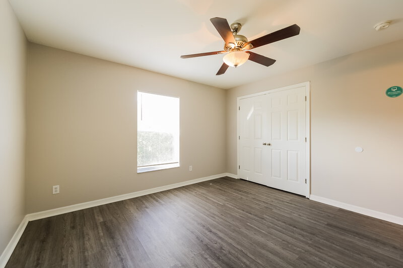 1,670/Mo, 738 Jack Ave S Lehigh Acres, FL 33973 Main Bedroom View